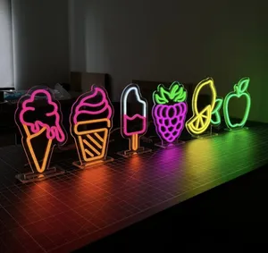 تابلو نیون بستنی و میوه سایز 30در40