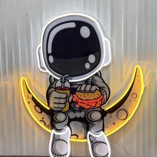 فوتونئون فضانورد